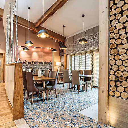 Woodside Coastal Retreat-2