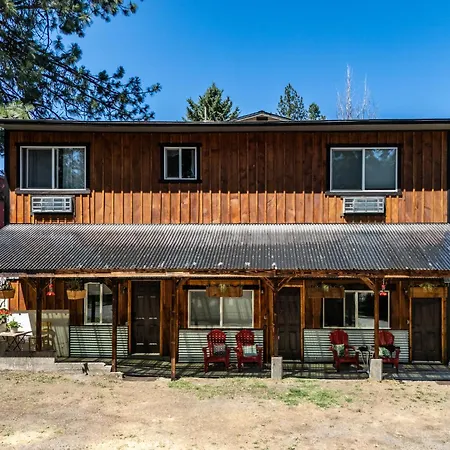 Lake Village Lodge-2
