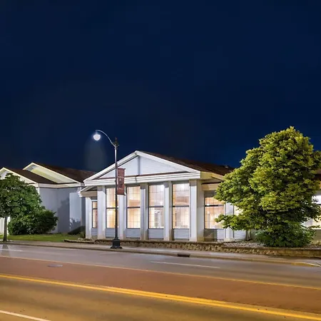 Super 8 By Wyndham La Crosse-2