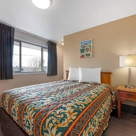 Rodeway Inn Albany-3