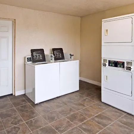 Americas Best Value Inn Garland Dallas-2