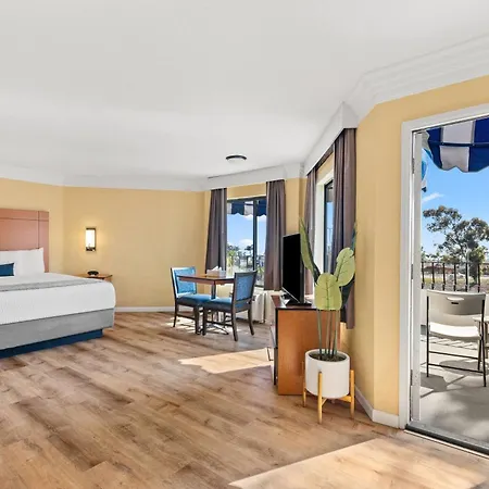 Travelodge By Wyndham San Clemente Beach-3