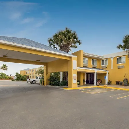 Quality Inn & Suites Corpus Christi Beachside-3
