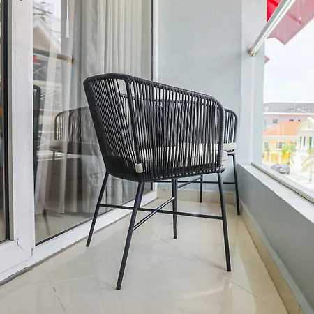 Majestic City Suites & Beach Hotel-3