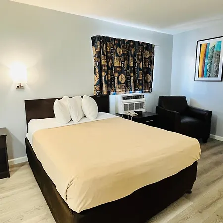 Tampa Bay Extended Stay - Airport-2
