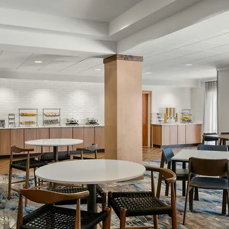Fairfield Inn And Suites New Buffalo-3