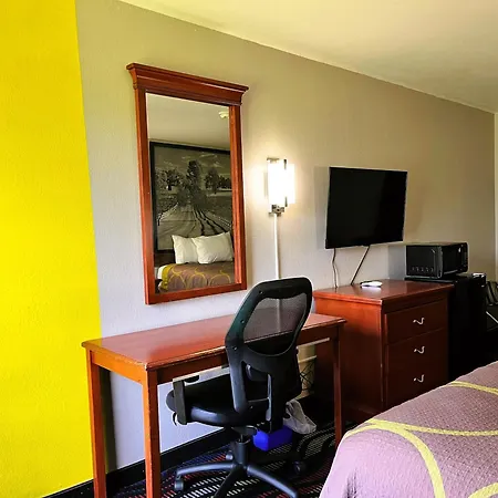 Super 8 By Wyndham Vincennes-3