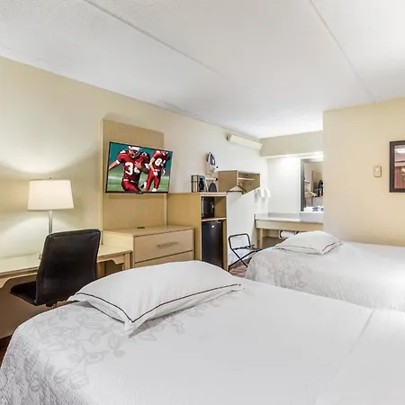 Red Roof Inn Plus+ Nashville North Goodlettsville-3