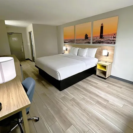 Days Inn By Wyndham Holland-3