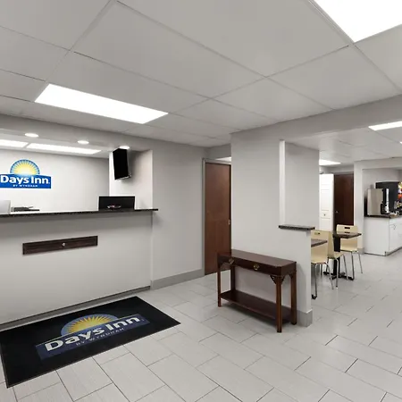 Days Inn By Wyndham Harrisonburg-3