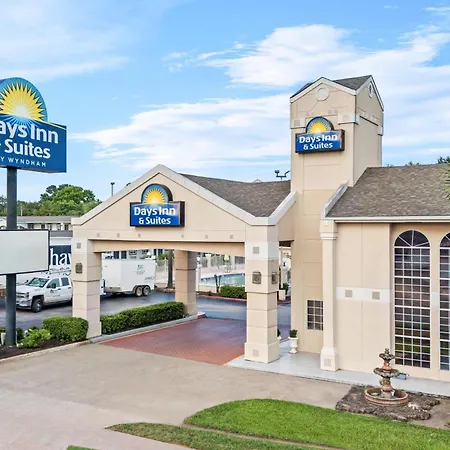 Days Inn By Wyndham Nacogdoches/Sfa University/Downtown-3