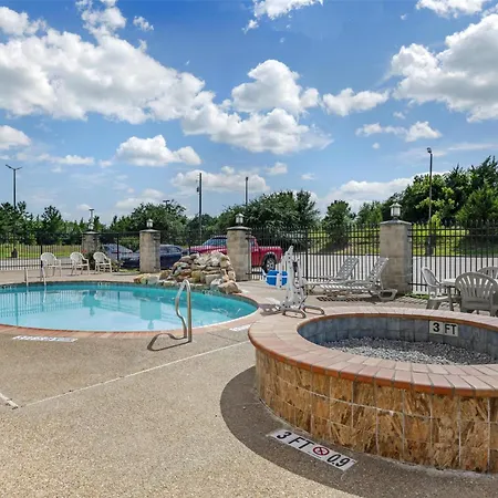 Best Western Mineola Inn-2