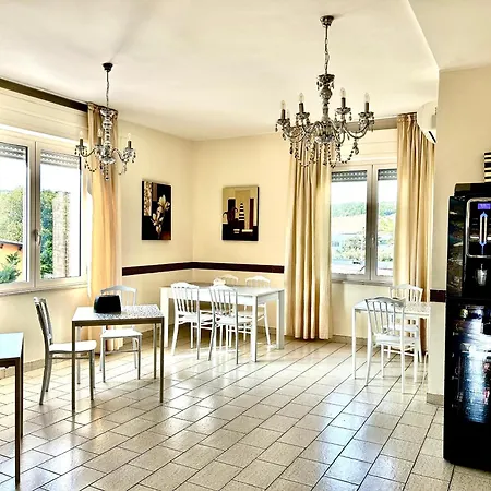 Hotel Di Rocco-3
