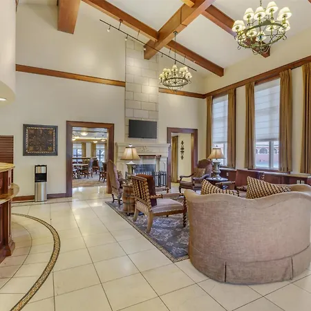 Best Western Plus Greenwell Inn-3