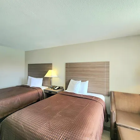 Days Inn By Wyndham Seguin Tx-2