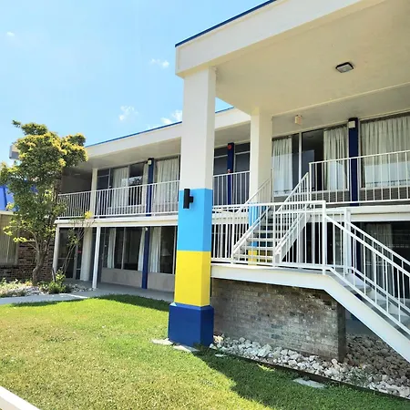 Days Inn By Wyndham Seguin Tx-3