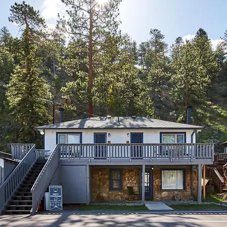Misty Mountain Lodge-2