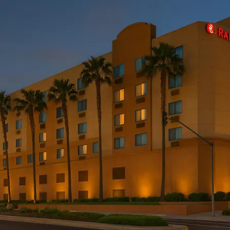 Ramada By Wyndham Hawthorne/Lax-2