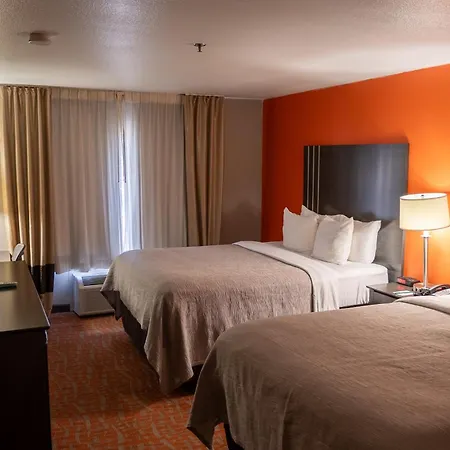 Quality Inn & Suites Fresno Northwest-3
