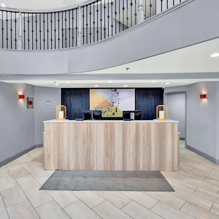 Spark By Hilton Plymouth-3