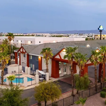 Days Inn By Wyndham Phoenix West-3