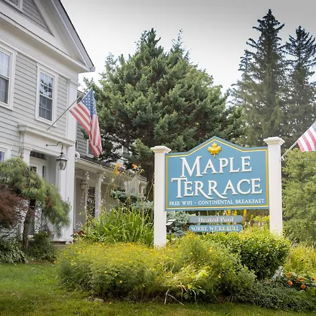 Maple Terrace Motel-3