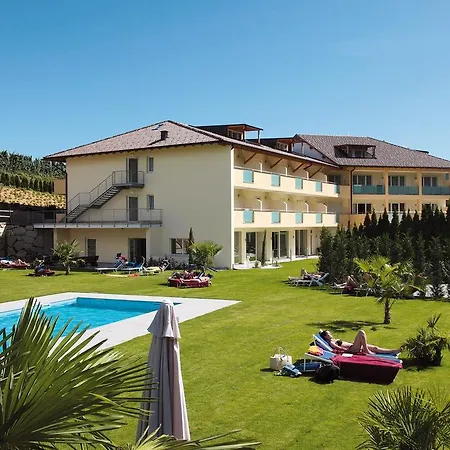 Hotel Weingarten-3