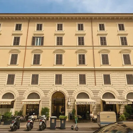 Hotel Amadeus-3