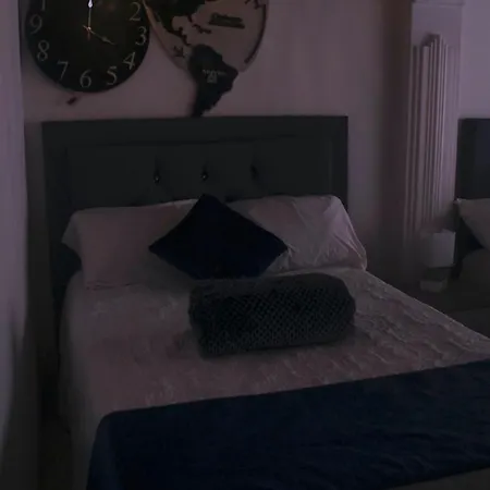 Hotel Corona House-3