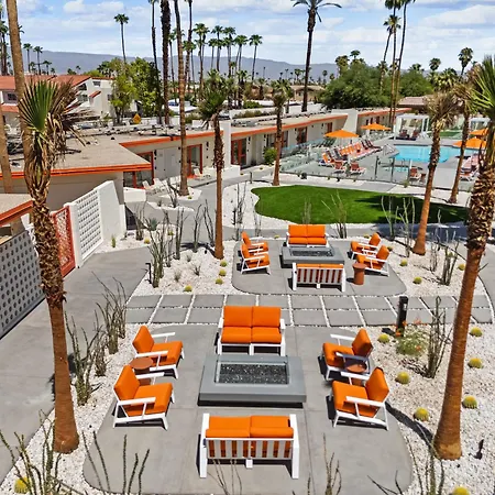 Mojave Resort - Adults Only-3