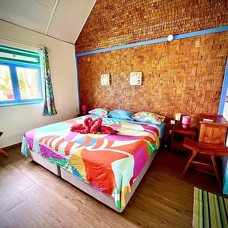 Linareva Moorea Beach Resort-3