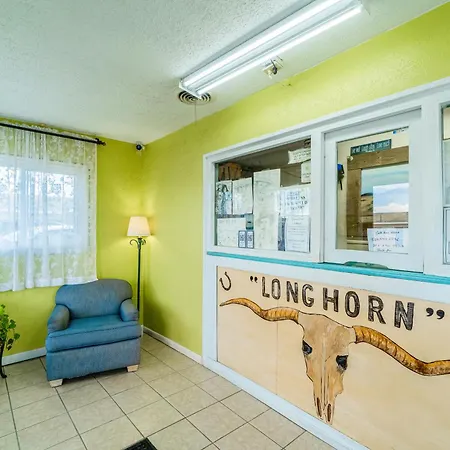 Hotel O Longhorn Boise City Ok-2