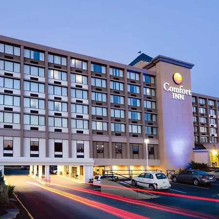 Comfort Inn & Suites Event Center-3