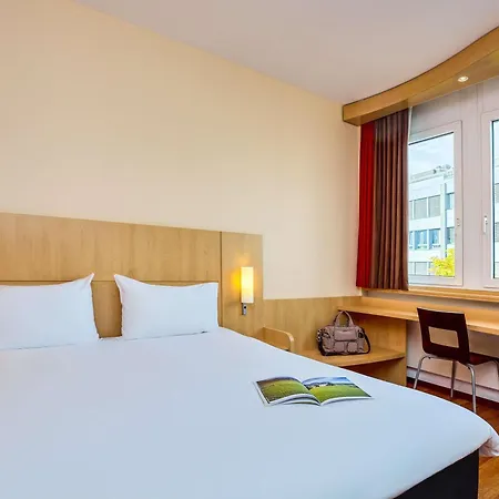 Ibis Luzern Kriens-2