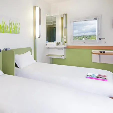 Ibis Budget Pontivy-3