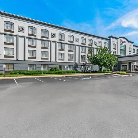 Spark By Hilton Mechanicsburg-2