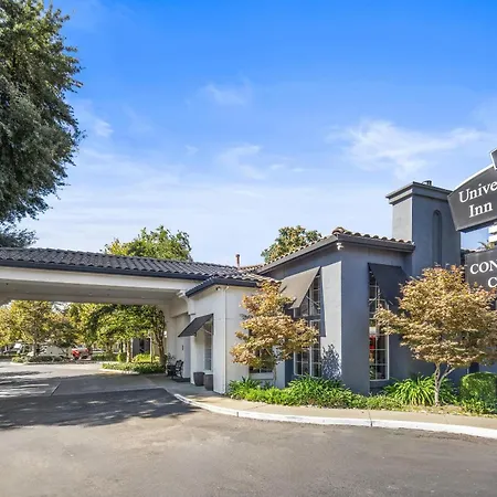 University Park Inn & Suites, An Ascend Collection Hotel-3