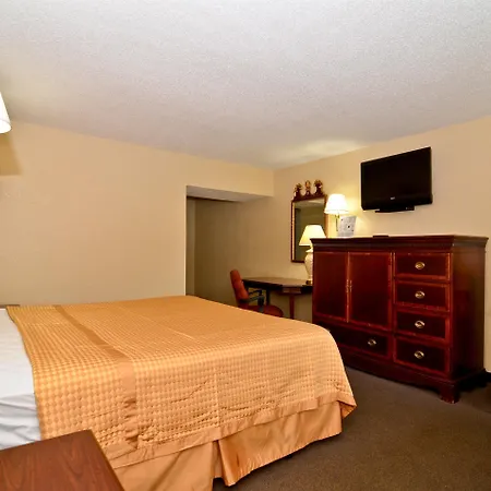 Americas Best Value Inn Smithfield-3