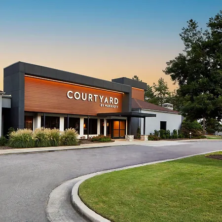 Courtyard By Marriott Memphis East/Park Avenue-3
