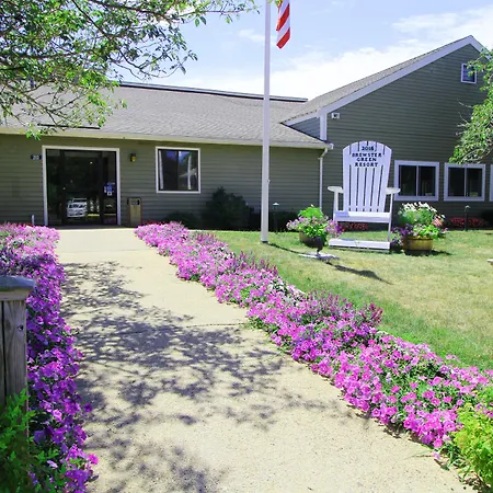 Brewster Green Resort-2