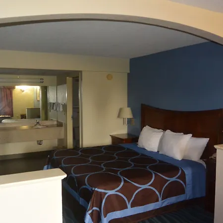 Days Inn By Wyndham Clarksville North Exit 4-2