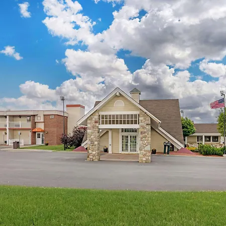 Best Western Plus Plattsburgh-2