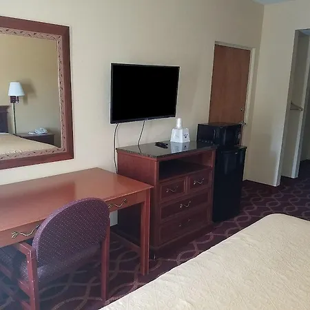 American Inn Evansville East-3