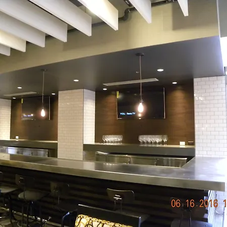 Holiday Inn Chicago North-Evanston By Ihg-2