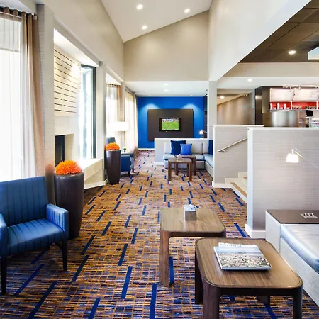 Courtyard By Marriott Portland Beaverton-3