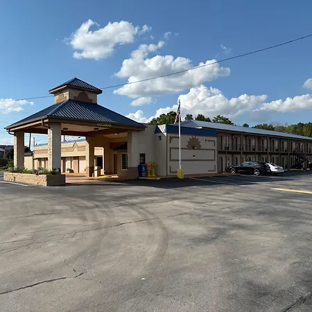Days Inn By Wyndham Cookeville-3