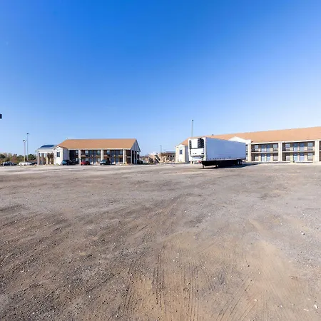 Days Inn By Wyndham Mooresville Lake Norman-3