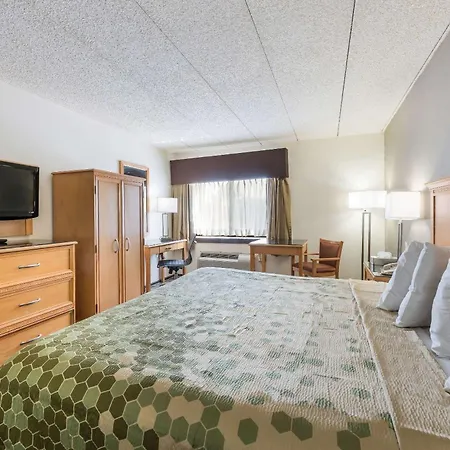 Econo Lodge Quakertown-3