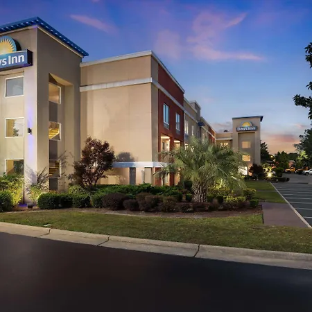 Days Inn By Wyndham Florence Near Civic Center-2