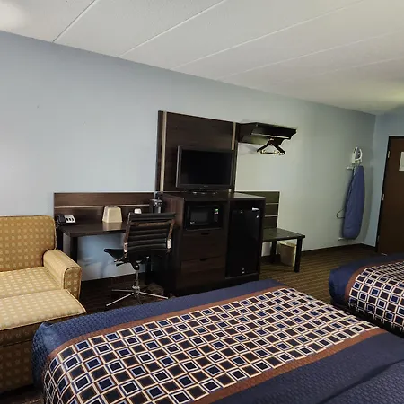 Stillwater Inn & Suites-3
